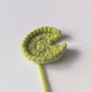lilypad for lotad pokemon crochet pattern